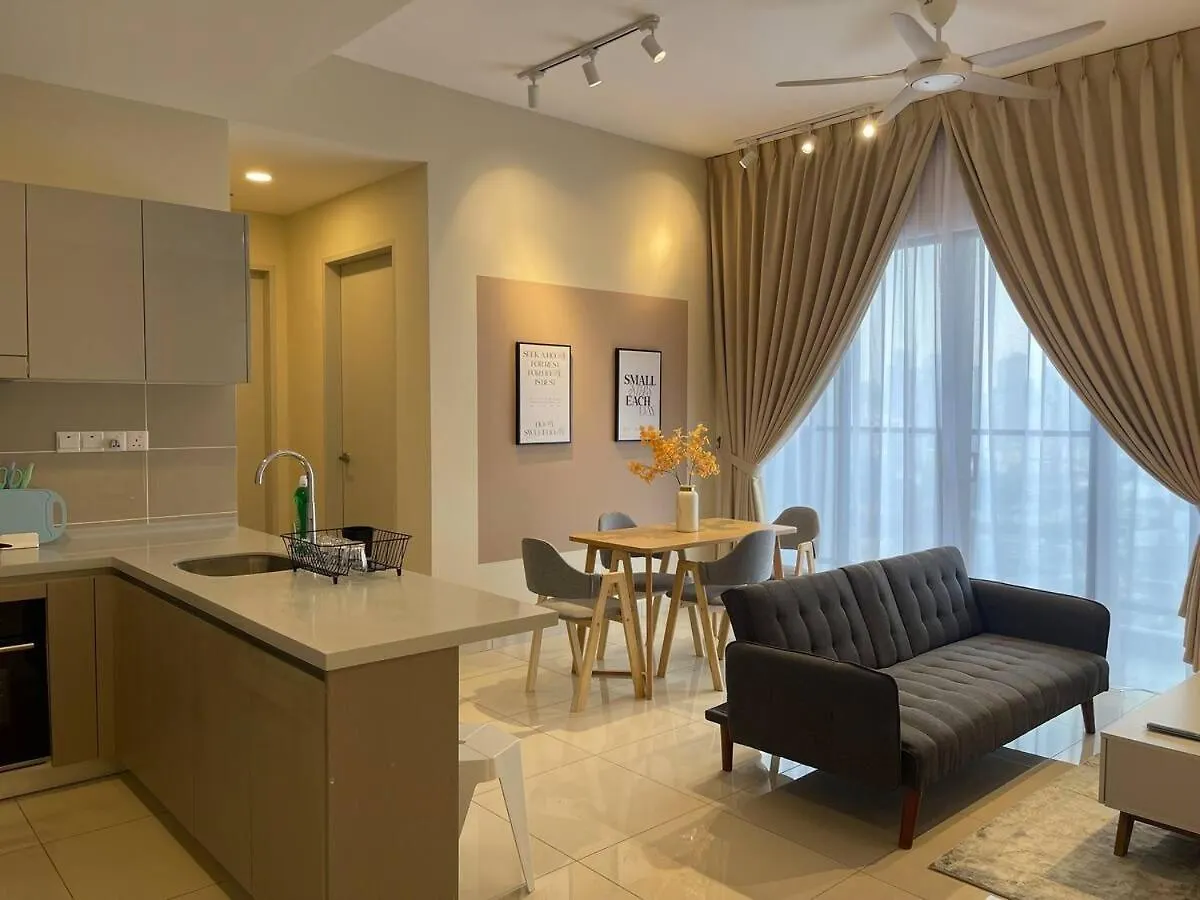Trion@Kl By Traveler Home location